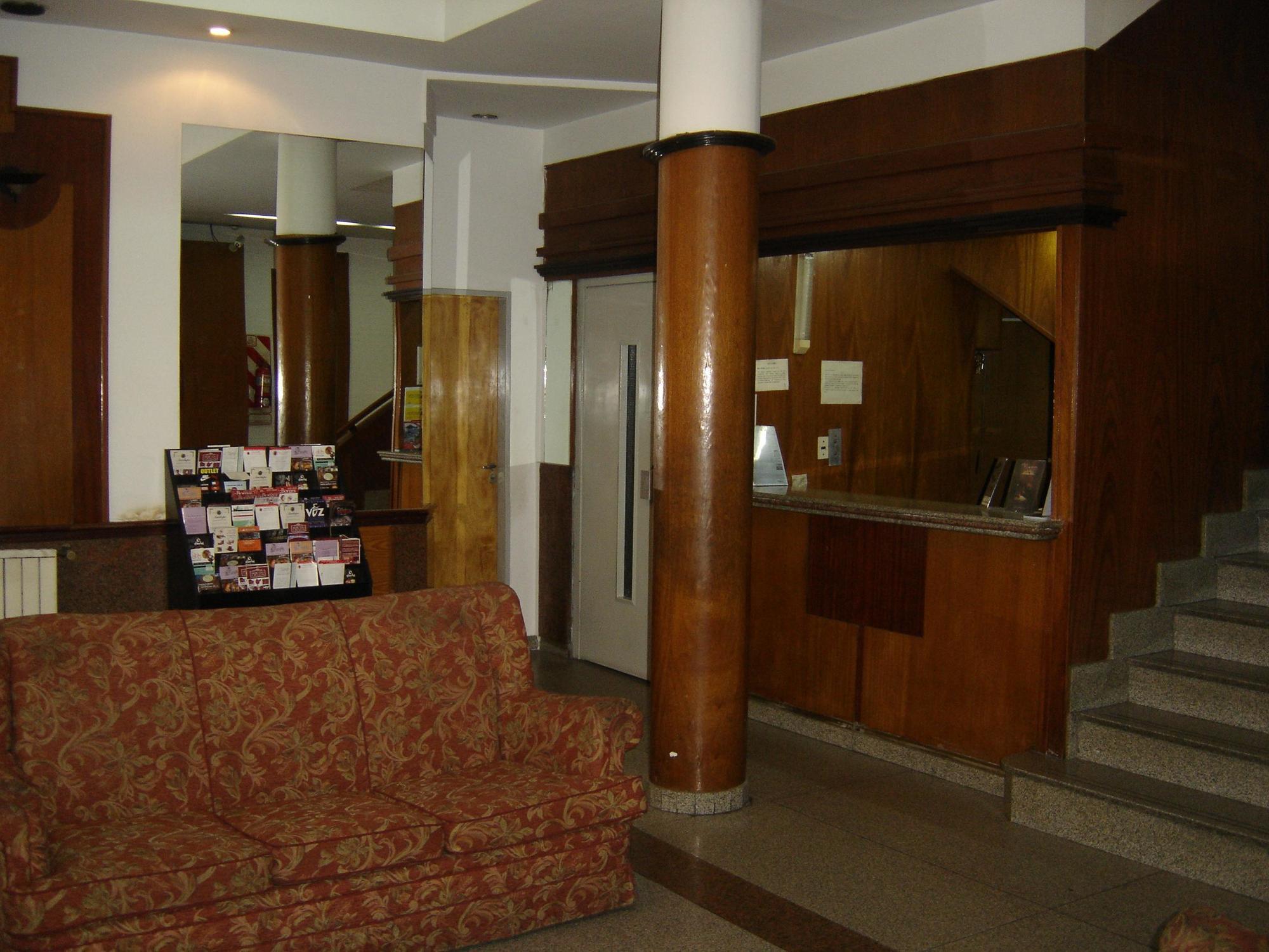 Hotel Chile Buenos Aires Esterno foto